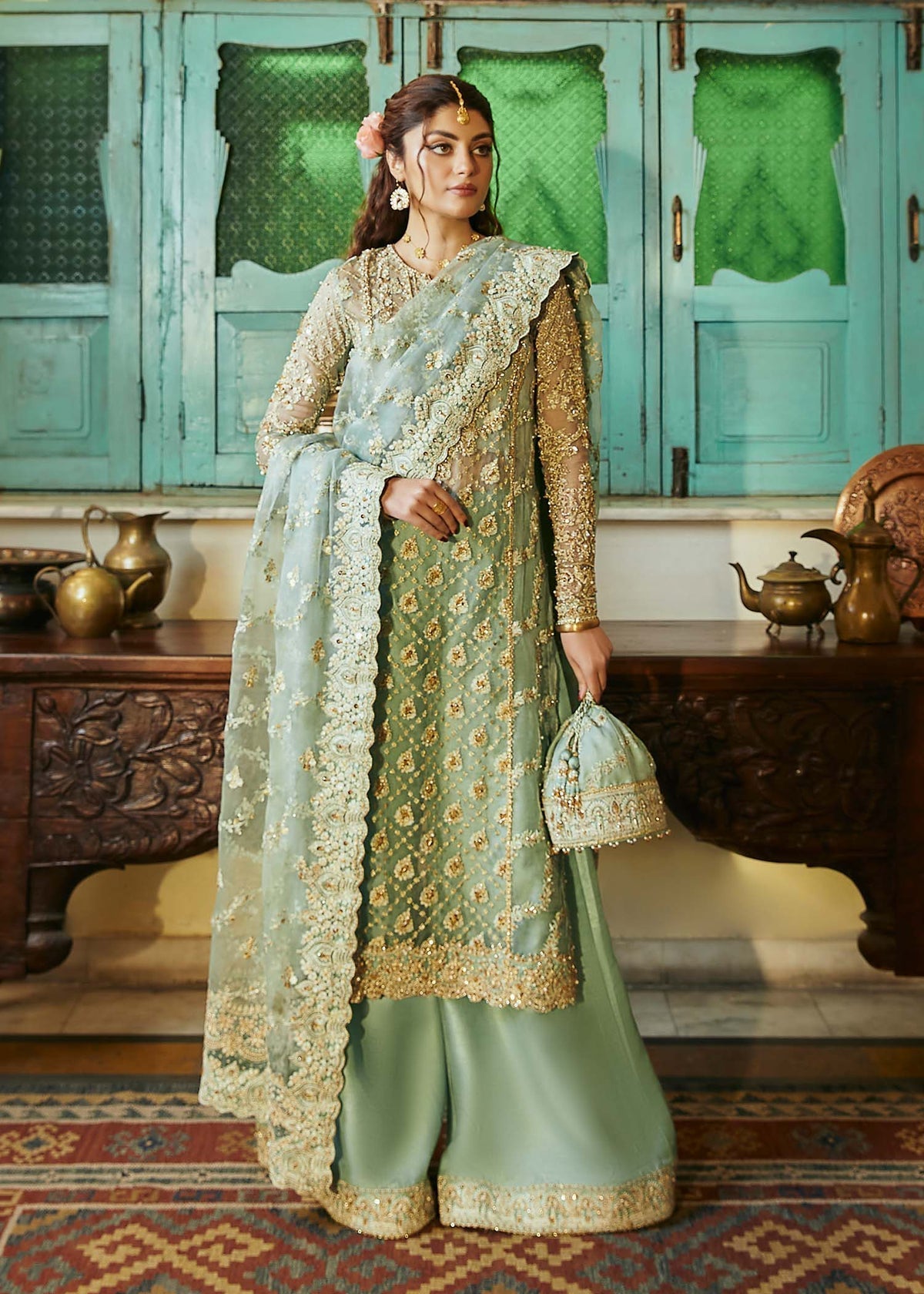 Meera - HANDMADE